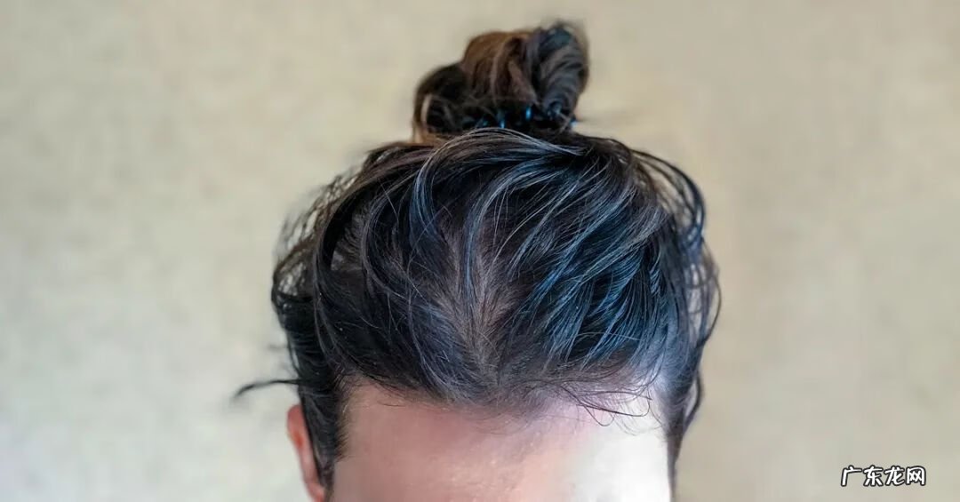 梳子断了怎么扔 风水 断了的梳子如何处理风水