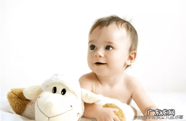 宝宝行为发育标准对照表 十个月宝宝发育指标标