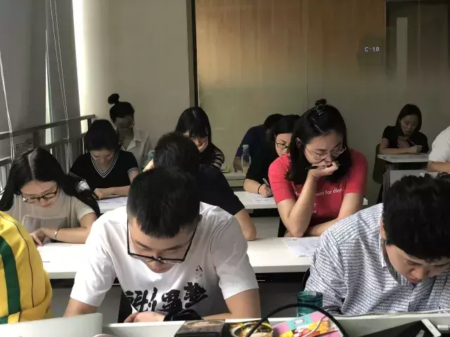 新东方成人英语口语班 新东方有英语口语班