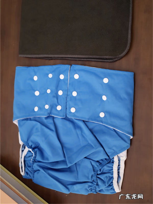 尿布裤图片 尿布裤