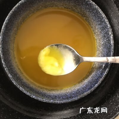 巧克力是怎么做的视频 巧克力怎么做的步骤