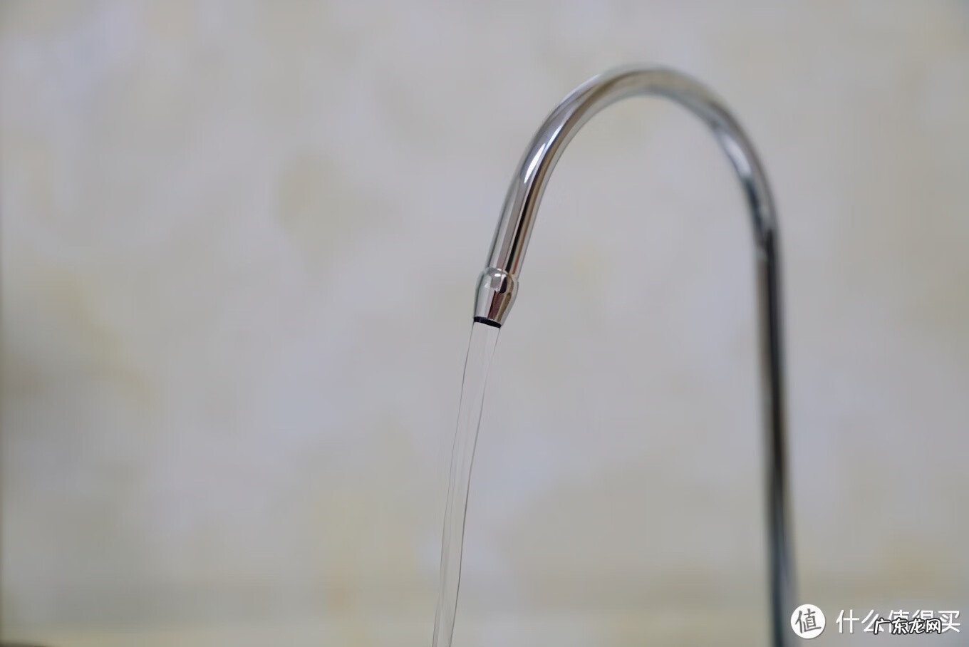 大门口装水龙头对风水有没有讲究 净水器水龙头装在左边好还是右边好