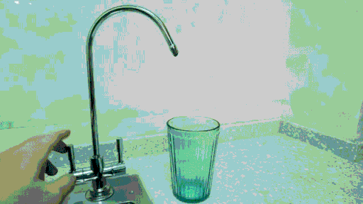 大门口装水龙头对风水有没有讲究 净水器水龙头装在左边好还是右边好