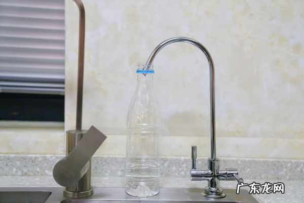 大门口装水龙头对风水有没有讲究 净水器水龙头装在左边好还是右边好