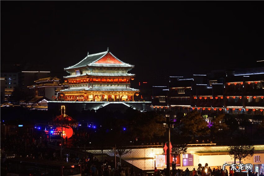 西安钟楼和鼓楼有什么区别 西安钟鼓楼长什么样