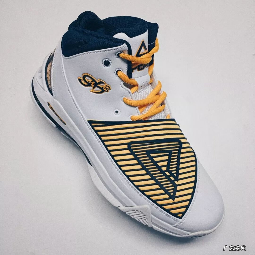 特步复古鞋系列 特步古风水晶底鞋
