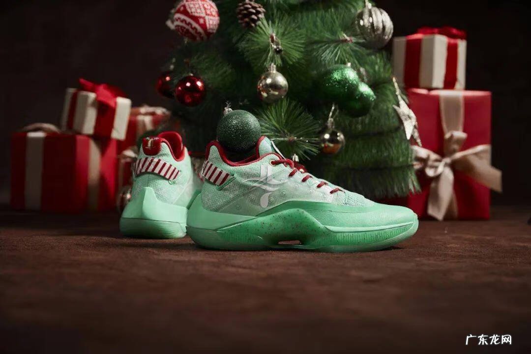 特步复古鞋系列 特步古风水晶底鞋