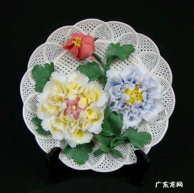 盘子摆件摆放家中什么位置 牡丹盘子可以摆放哪里