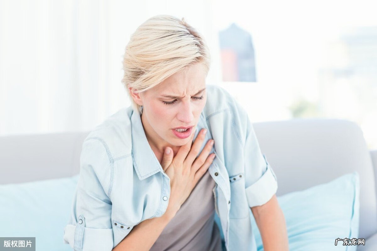 最近一直胸闷气短怎么回事 胸闷气短是怎么回事