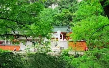 怎么看阴宅风水宝地 鬼怪结穴风水宝地