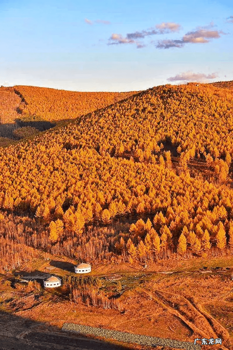 十月份左右适合去哪旅游 十月份适合去哪里旅游国内