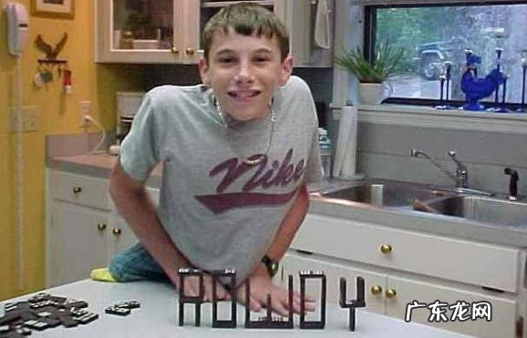 没有上半身的人 半身人是什么意思