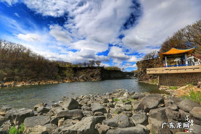 吊水楼瀑布图片 吊水楼瀑布特点