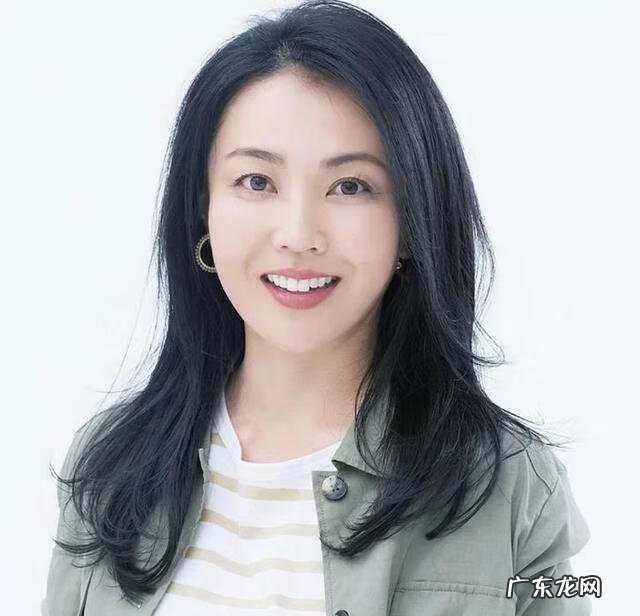 40岁一50岁女最新发型 烫什么发型好看