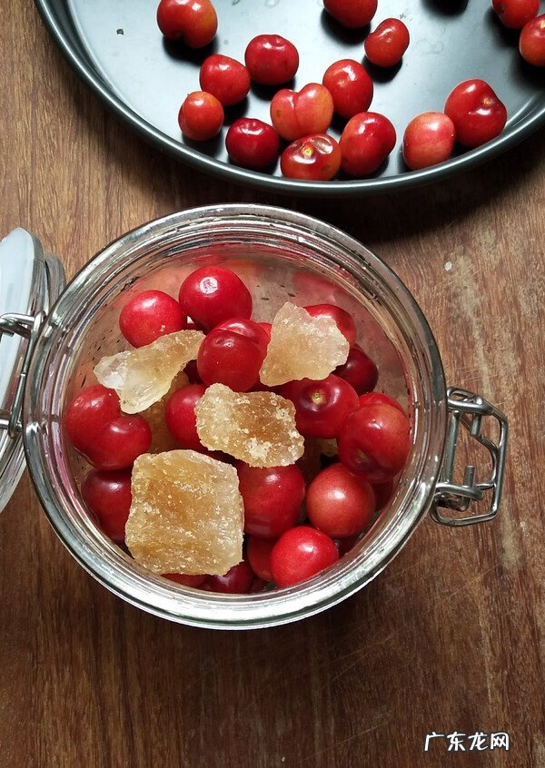 青梅酒的制作方法和步骤窍门 青梅酒的做法大全