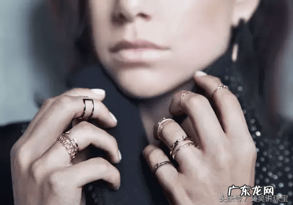 叠戴戒指寓意 金戒指叠戴