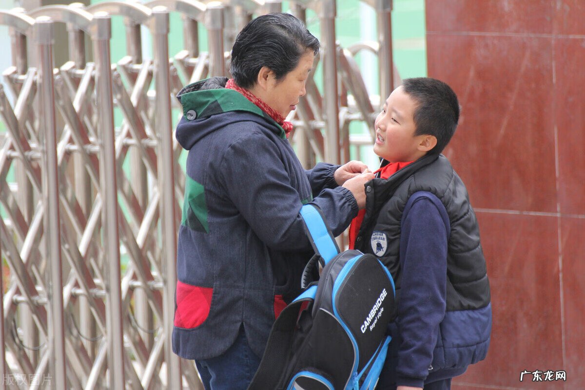 初中生讨厌老师不想上学 为什么初中生不想上学