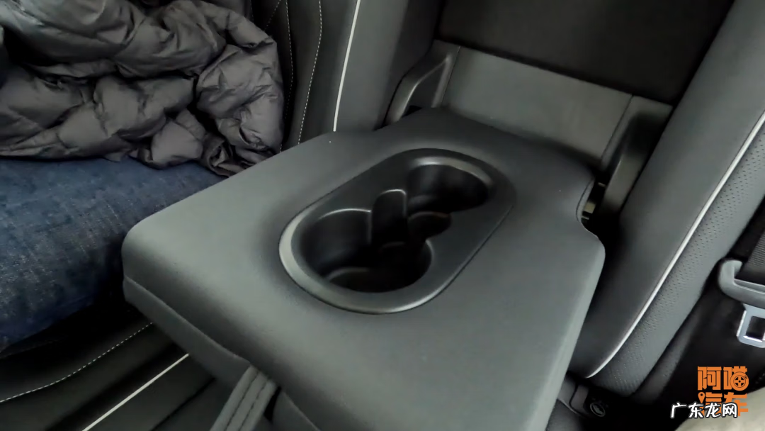 笔记本贴膜先撕1还是2 贴膜先撕下1还是2