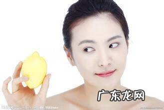 爽身粉去头油的方法 爽身粉去头油吗