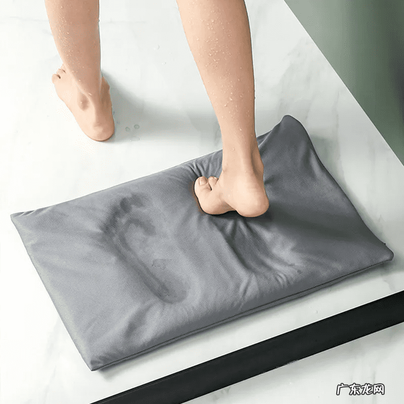 浴室门口吸水垫 浴室吸水垫子