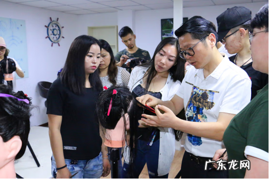 昆明学美容的学校有哪些 昆明美容学校哪家好