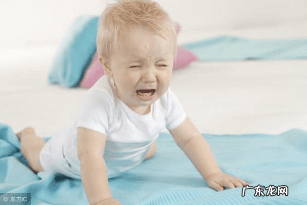 婴儿有点罗圈腿正常吗 婴儿罗圈腿是什么原因