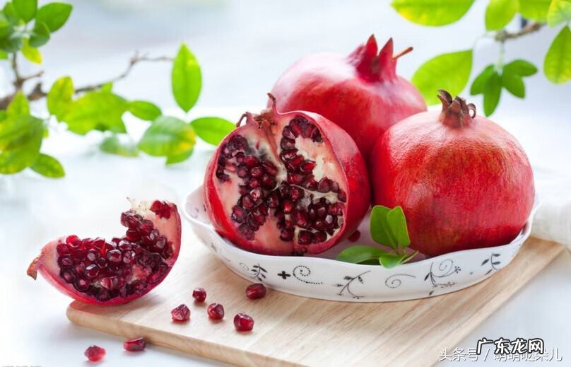 吃石榴的十大好处 吃石榴的好处与功效