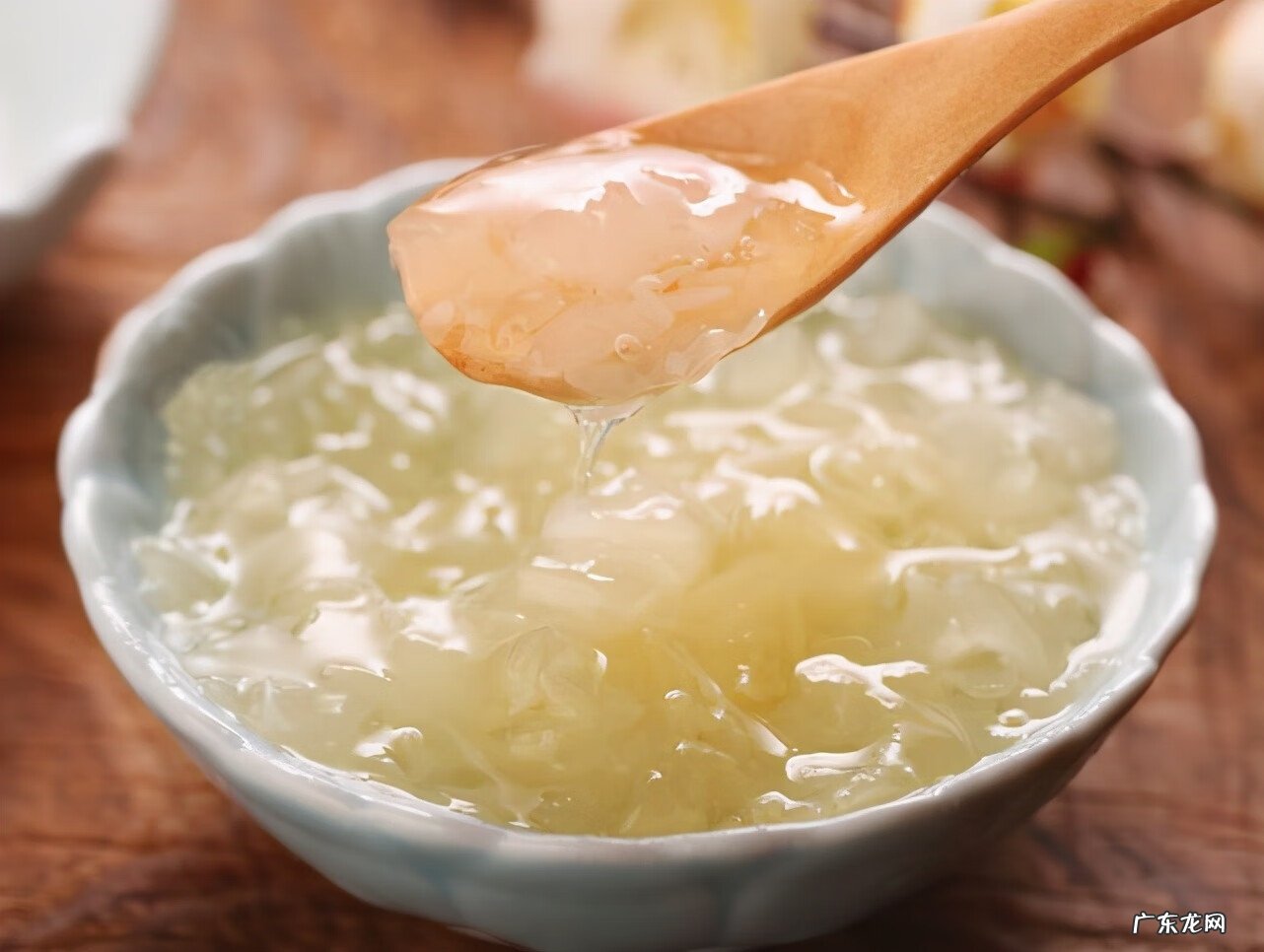 银耳汤怎么做才粘稠窍门 银耳汤怎样做才粘稠