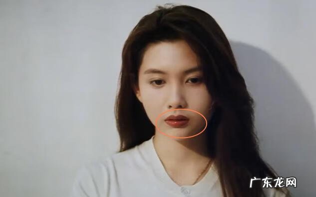 凸嘴人的命 女性凸嘴的面相