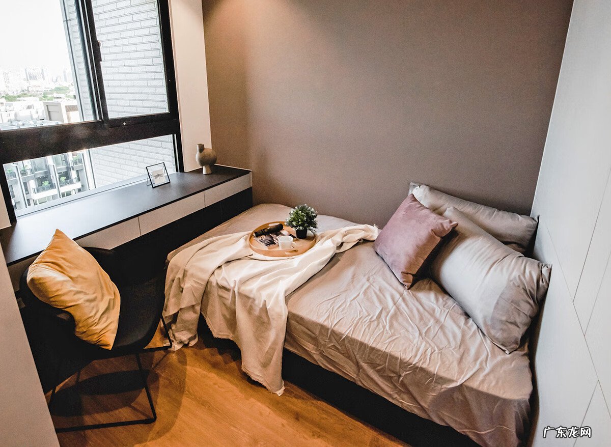 餐厅门对着入户门 进户门只对着餐厅风水