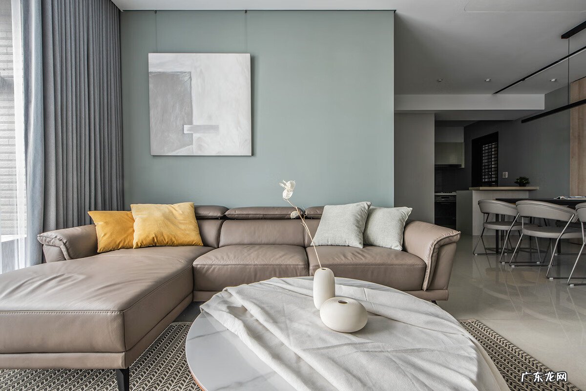 餐厅门对着入户门 进户门只对着餐厅风水