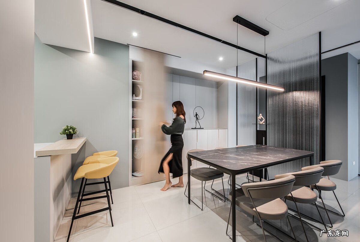 餐厅门对着入户门 进户门只对着餐厅风水