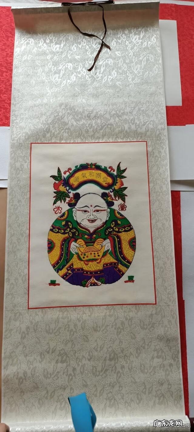 怎么把画纸上的图案印在衣服上 衣服印画方法