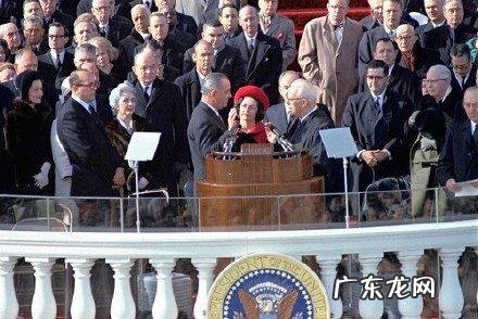 南希·里根 里根当了几任总统