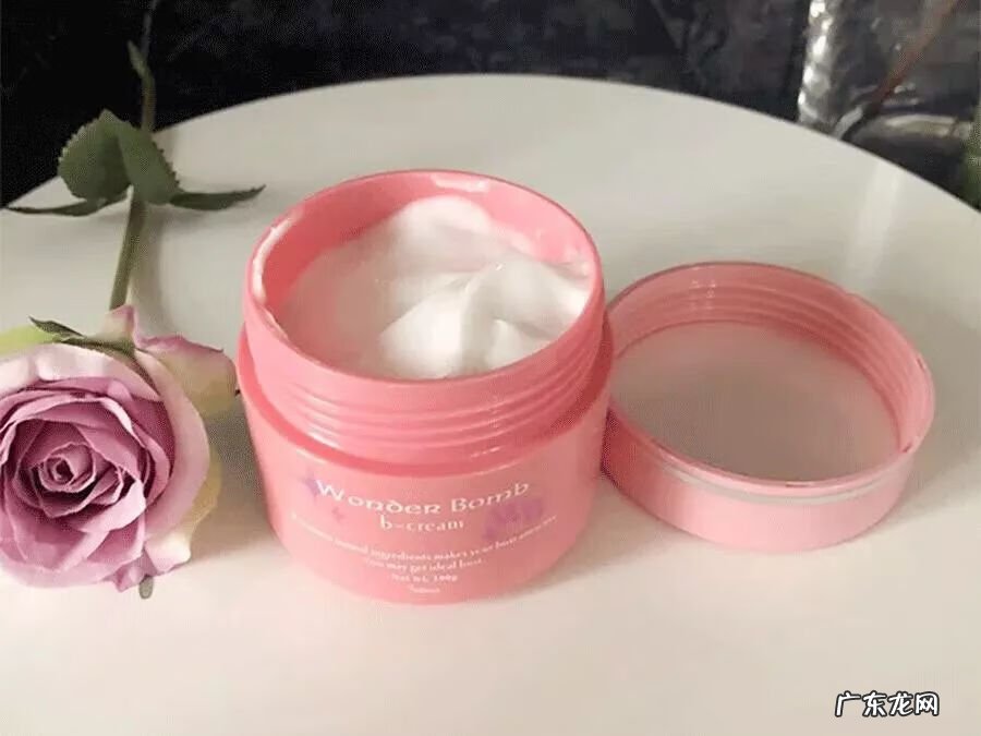 最有效的丰乳霜是哪一款 丰乳霜真的能丰胸吗