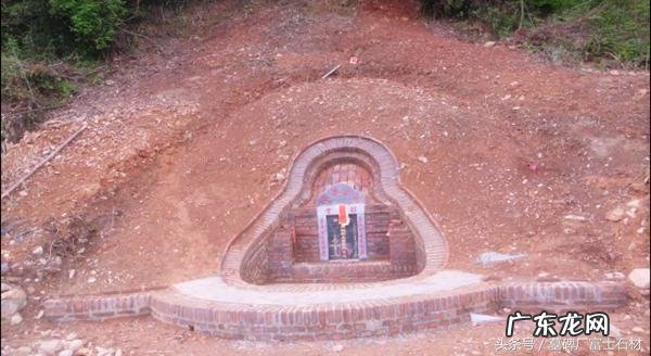 客家建筑与风水 客家县古墓风水