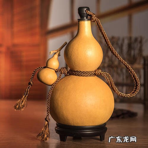 房梁上挂葫芦是什么意思 葫芦挂在梁上哪个位置