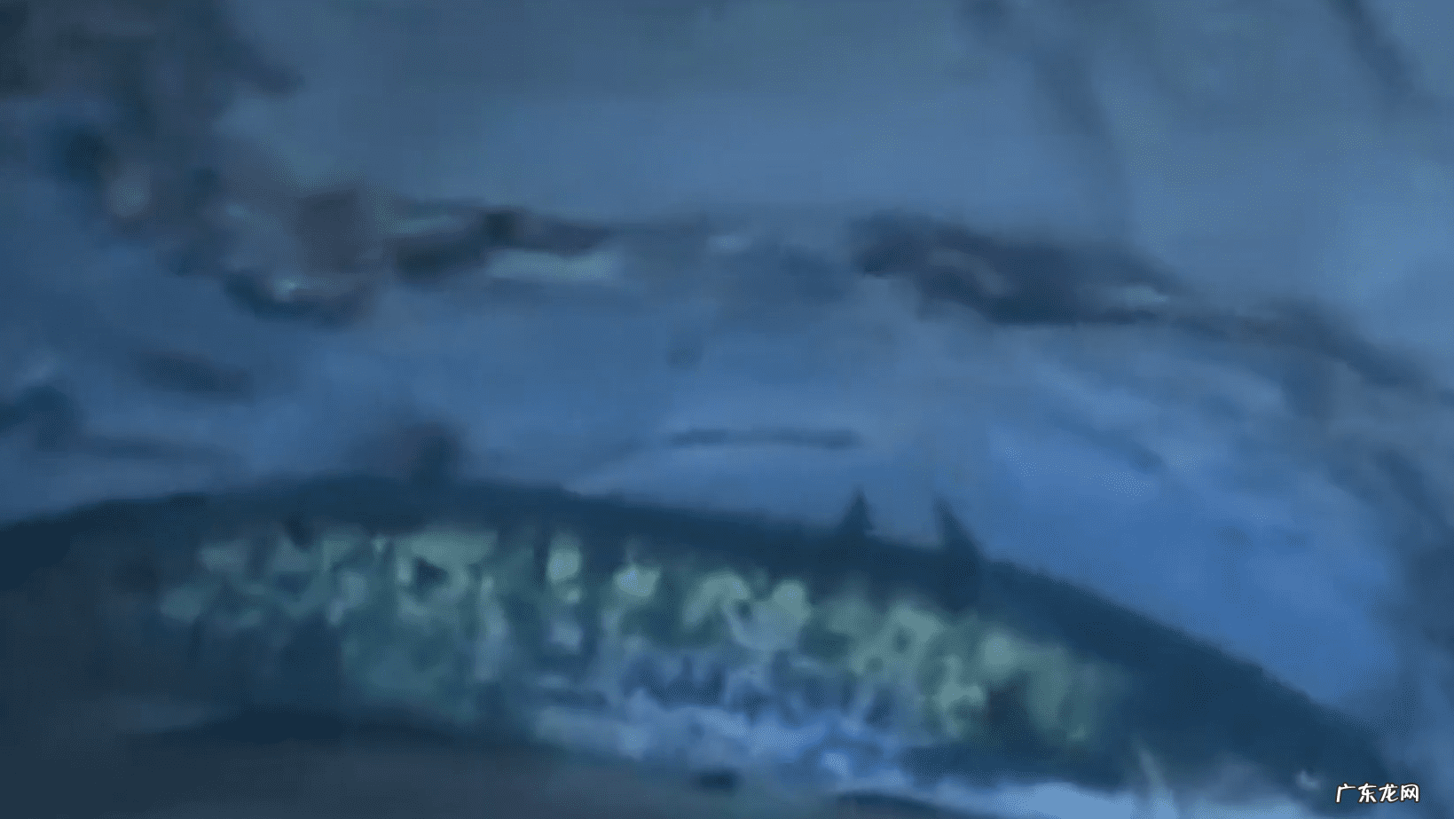 后山前水 后有高山前有深潭风水怎样