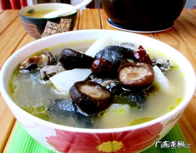乌鸡汤最简单做法 百度乌鸡汤的做法大全