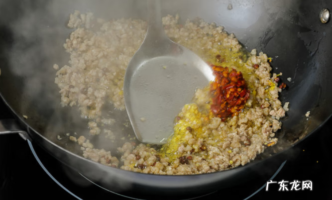 熊掌豆腐的来历 熊掌豆腐是什么