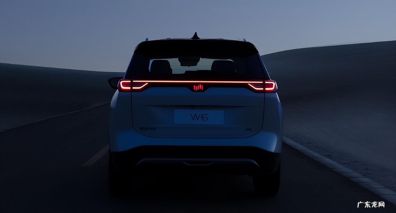 威马CEO内部信曝光：员工最高降薪50%，停发年终奖和补贴