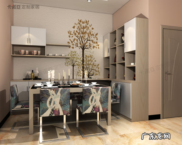 家里餐厅桌子应该怎么摆 餐桌形状风水有讲究吗