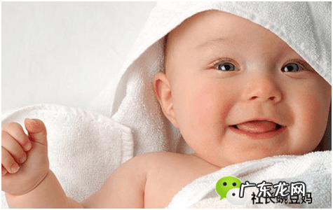 宝宝脸上起的红疙瘩怎么回事 宝宝脸上长红疙瘩是怎么回事