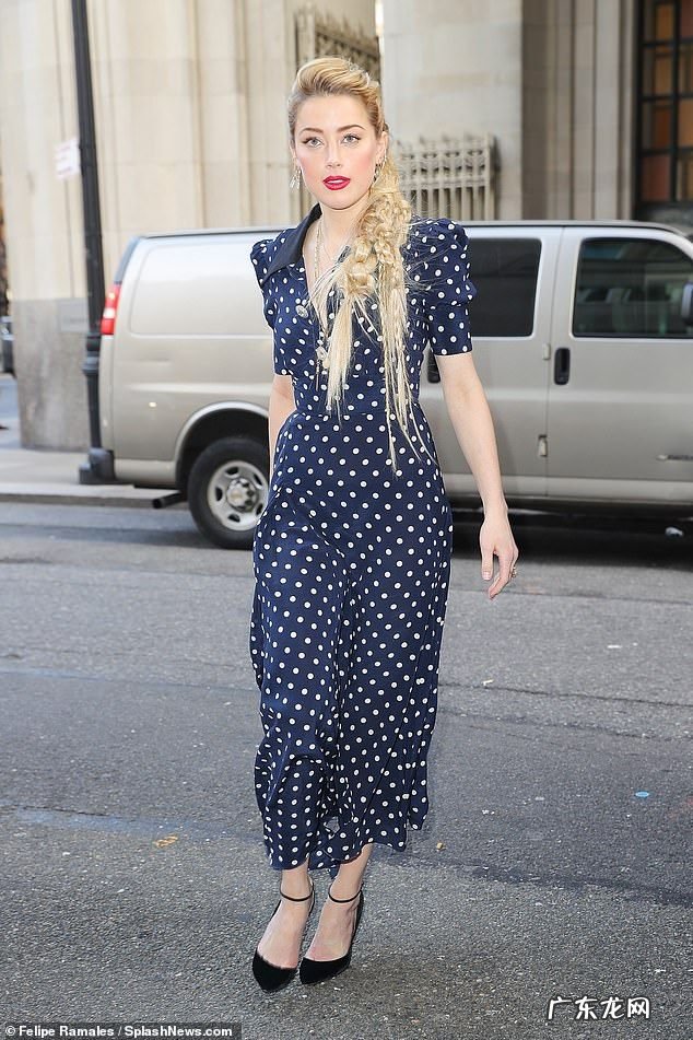 礼服工艺特点是什么 圆点礼服风水