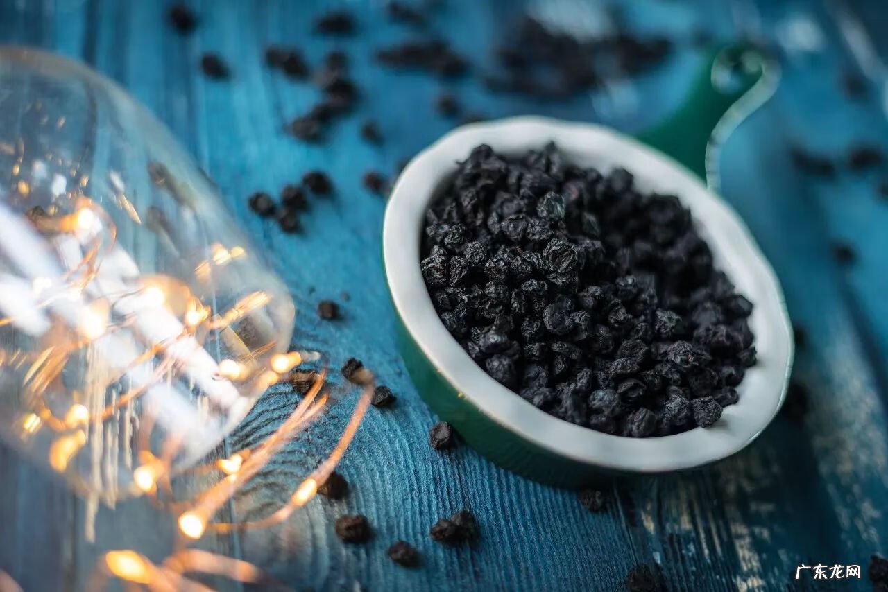 蓝莓干的制作过程 蓝莓干有营养吗