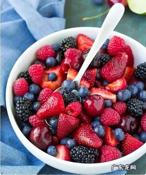蓝莓干的制作过程 蓝莓干有营养吗