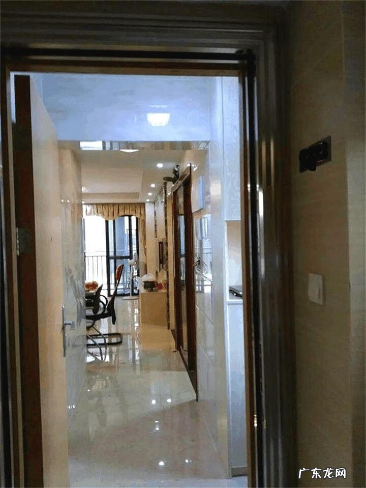 开门见屏风好吗 开门见屏风好吗大全