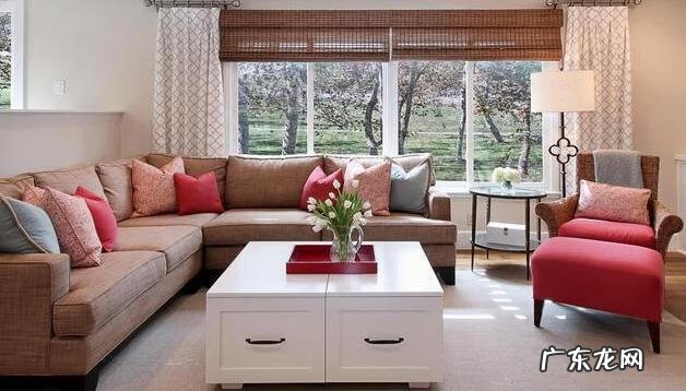 风水主卧窗帘什么颜色最佳 房间窗帘用什么颜色风水好