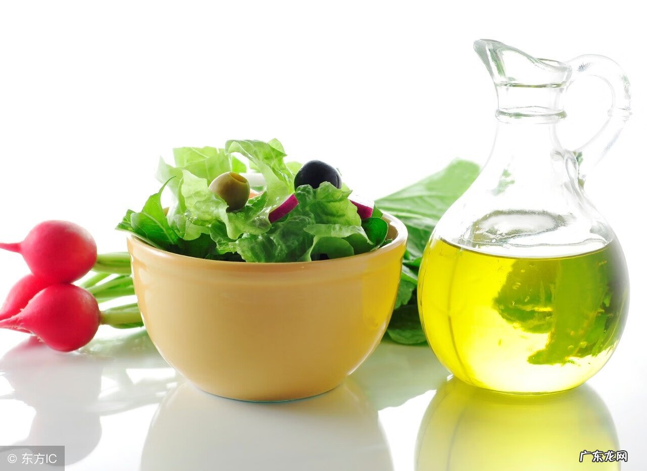 橄榄食用油的功效与作用 食用橄榄油的作用是什么