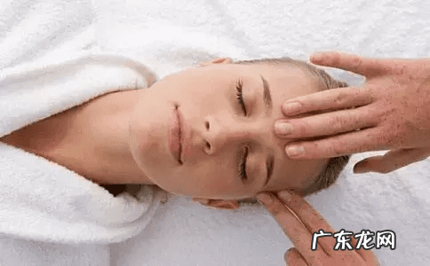 小脑萎缩严重吗 小脑萎缩是怎么引起的